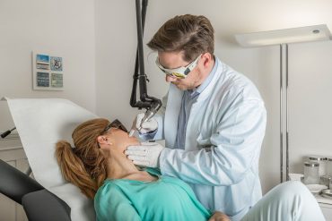 Altersfleck, Alterswarze, Sonnenfleck Laser Hautarzt-Laserarzt Dr. Schnitzler Zürich-Enge