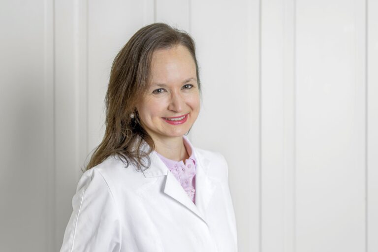 Dr. med. Anna Christina Rast » derma competence center